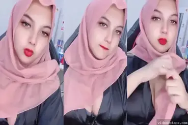 Bokep Hijab Live Pamer Dada Jumbo Basah
