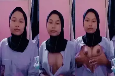 Bokep Indo VCS Hijab Remas Dada Mulus